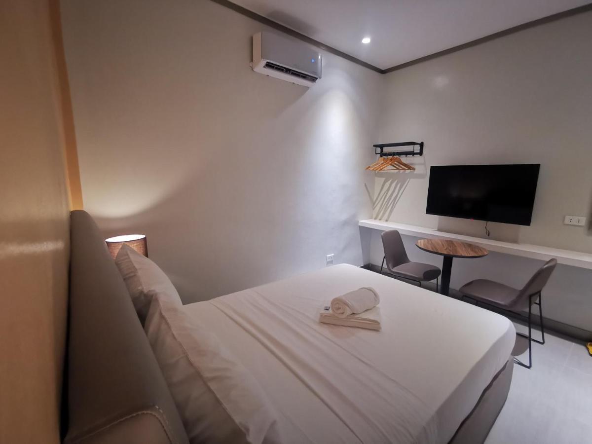 Yes Hotel Imus Cavite Dış mekan fotoğraf