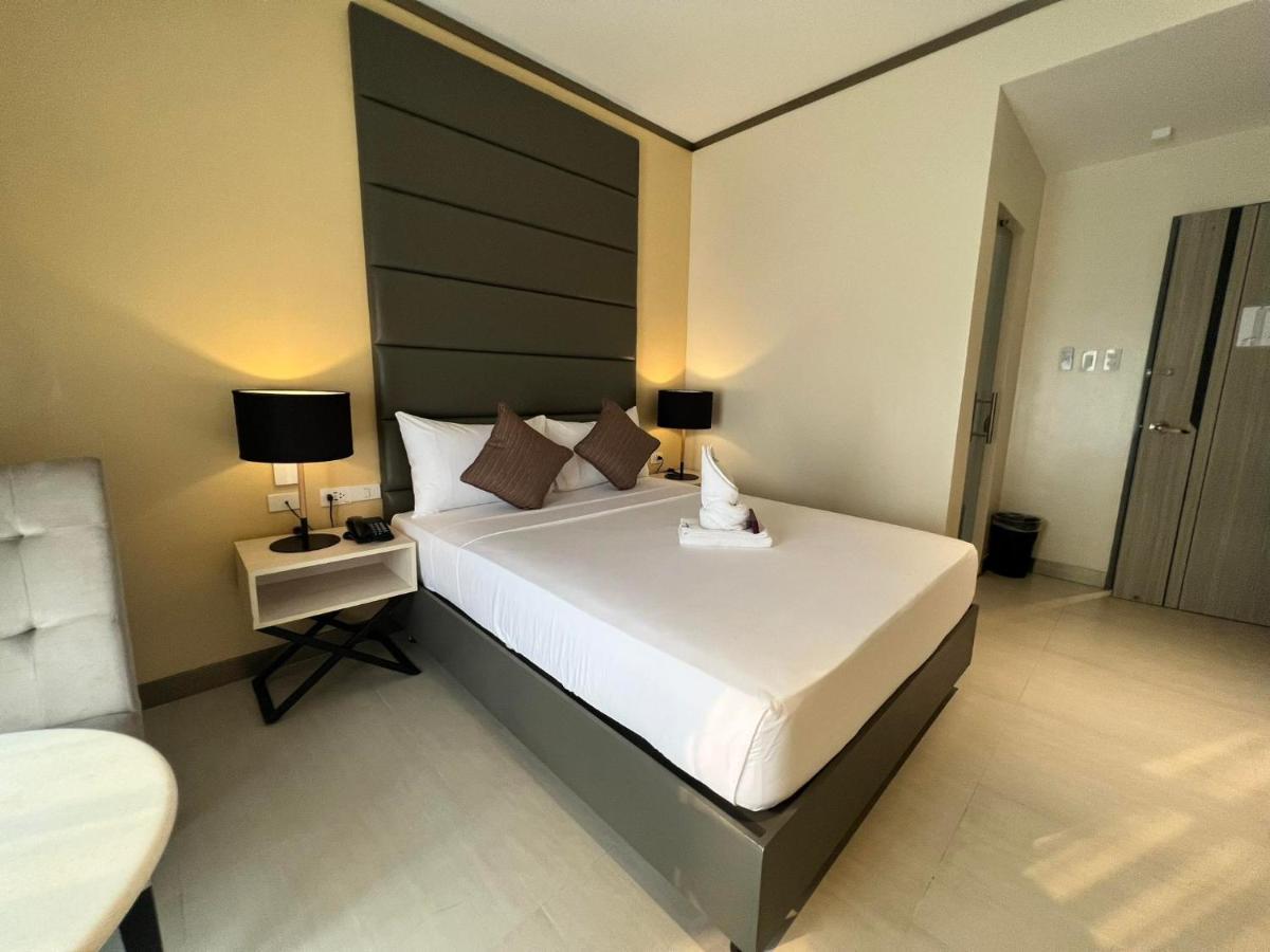 Yes Hotel Imus Cavite Dış mekan fotoğraf